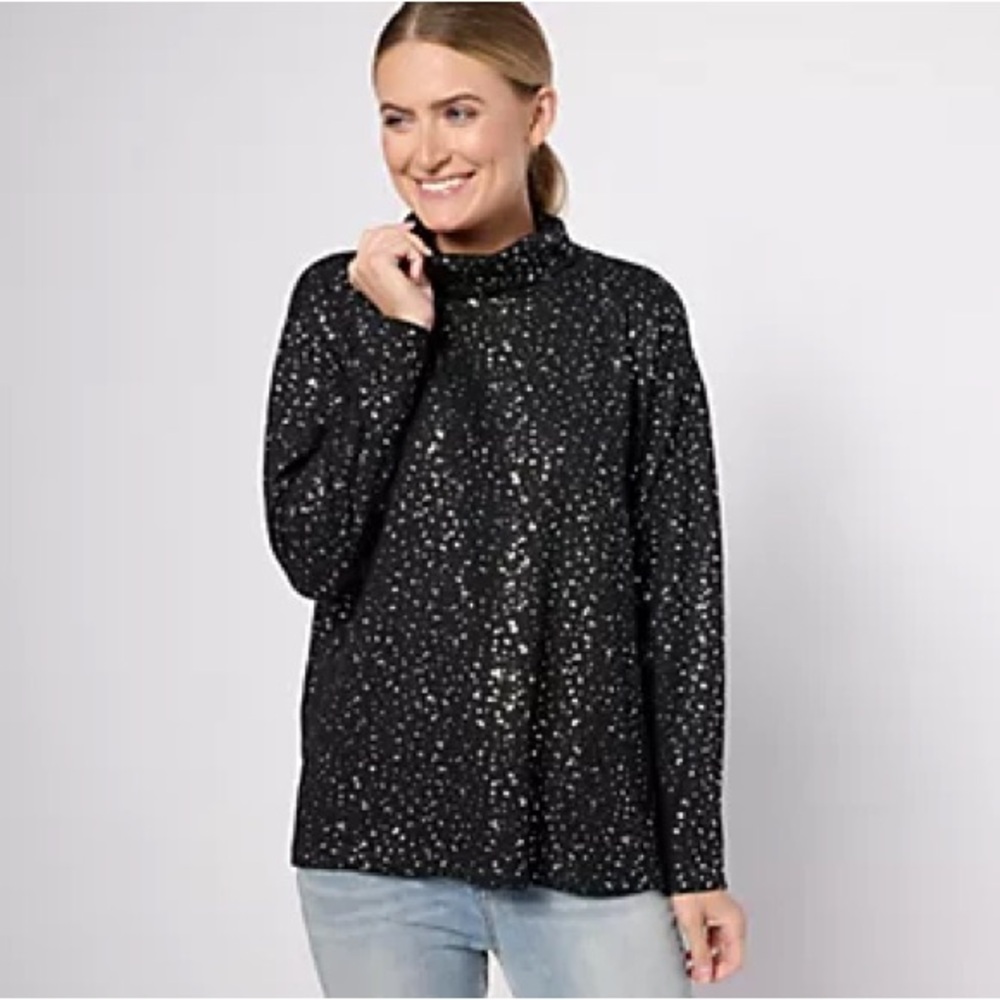 2 pc set LOGO Lounge Black w/ Silver foil Set Women’s 4X Comfy! Price firm.